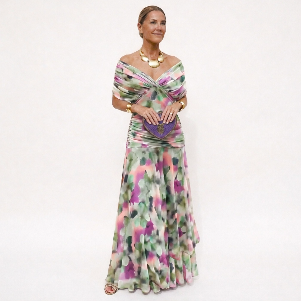 Velora | Robe longue à fleurs avec encolure en V