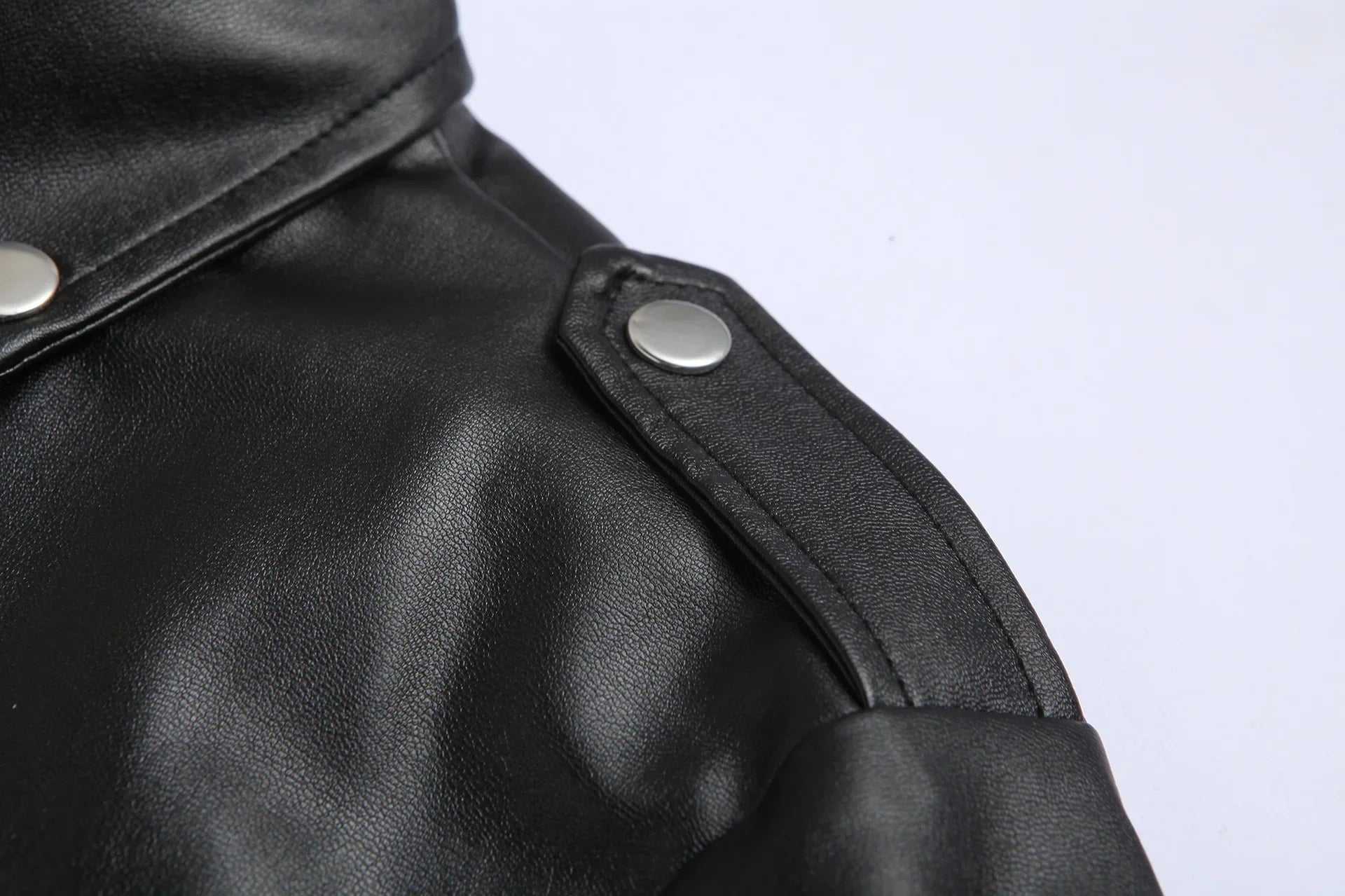 AUSTIN|ÉLÉGANTE VESTE BOMBER